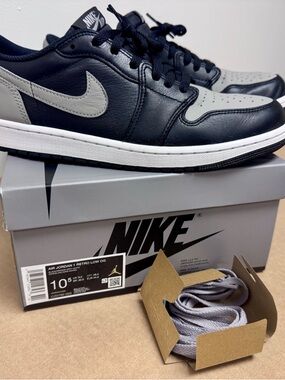 Nike Air Jordan 1 Retro Low - Black & Gray